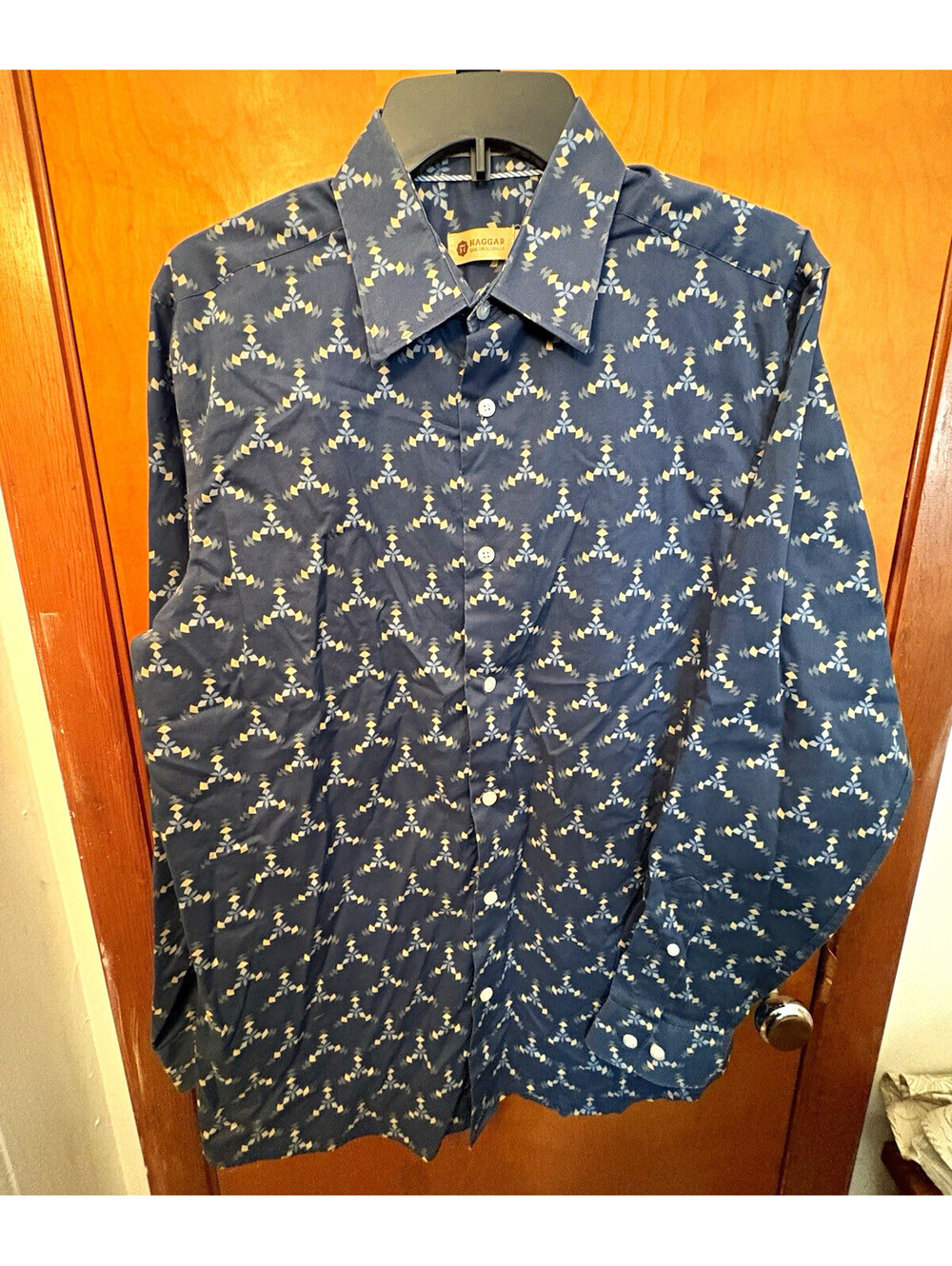 Haggar 1926 Originals Men’s Button Down Shirt 15.5 34/35 Blue Pattern